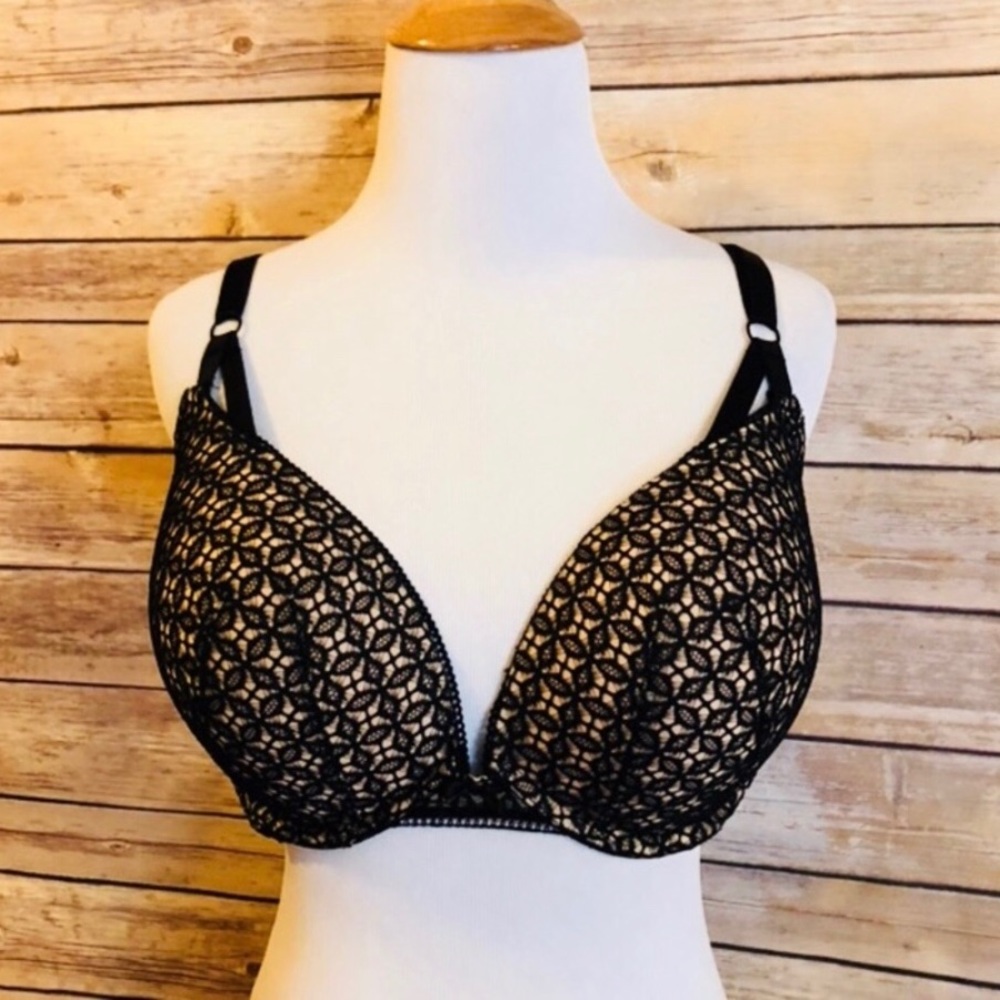Victoria’s Secret 38DD Bra